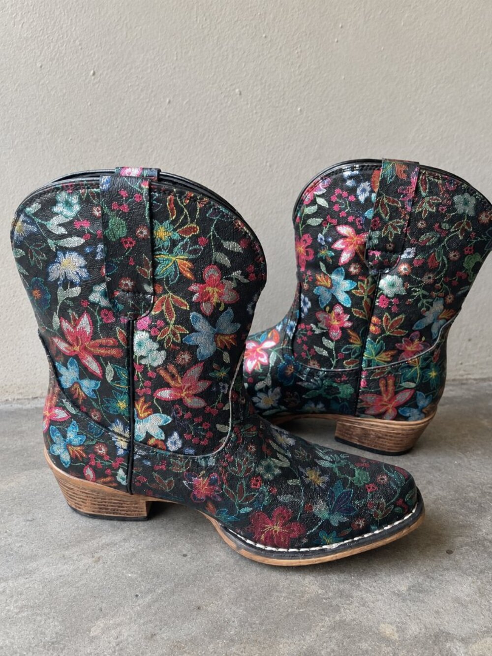 Roper Ingrid Metallic Black Floral Snip Toe Ankle Cowboy Boots Women's 6.5 NWT